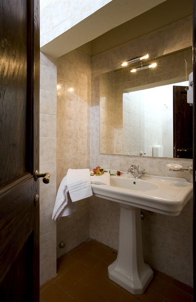 Agriturismo Antico Borgo Poggitazzi Terranuova Bracciolini Eksteriør bilde